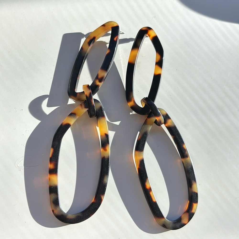 Rachel Comey tortoise shell earrings